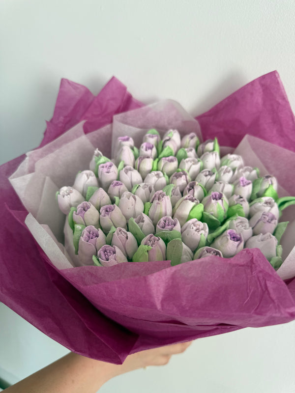 Handmade marshmallow flowers bouquet
