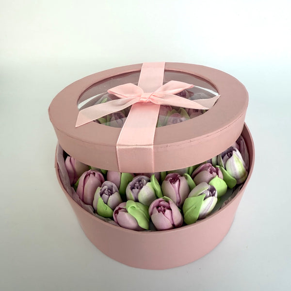 30 purple tulips gift