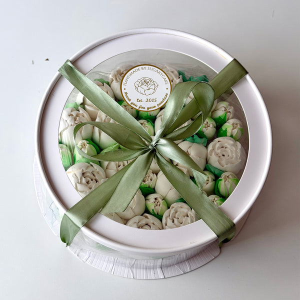 Delux tulips - white