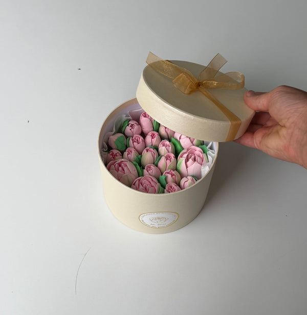 Gift box - small pink