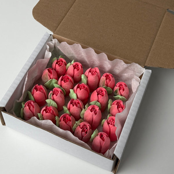 Small Tulip - rich red