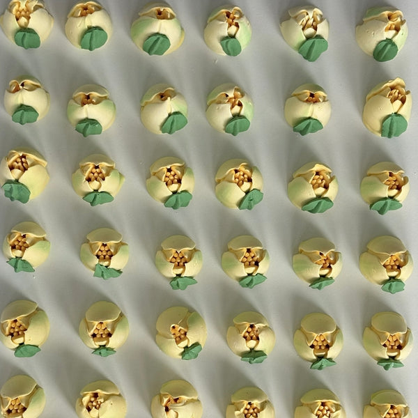 Small Tulip - soft yellow