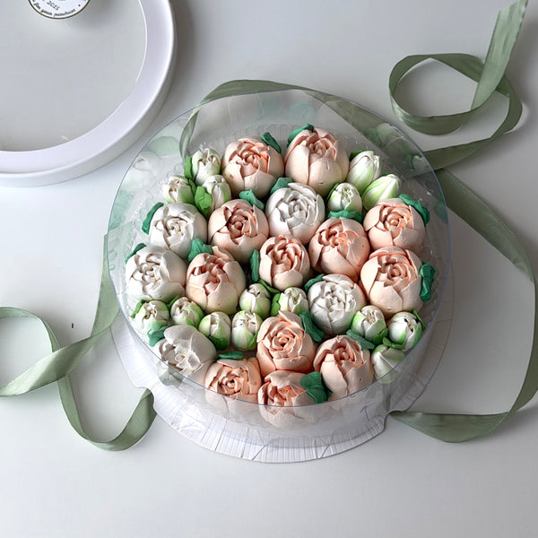Delux tulips - ivory cream