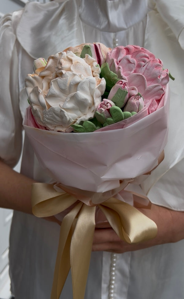Handmade marshmallow tulip bouquet in gift box