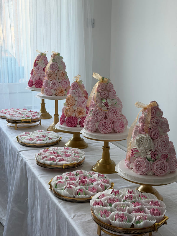 Sweet marshmallow table