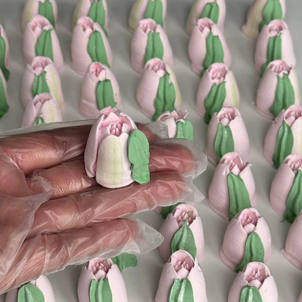 Small Tulip - blush pink