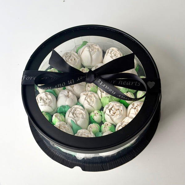 Memorial box - white tulips