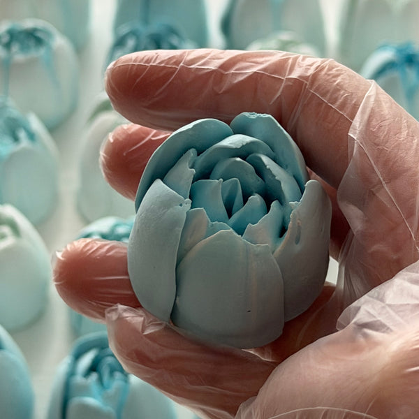 Large Tulip - blue