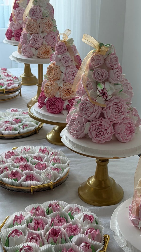 Sweet marshmallow table