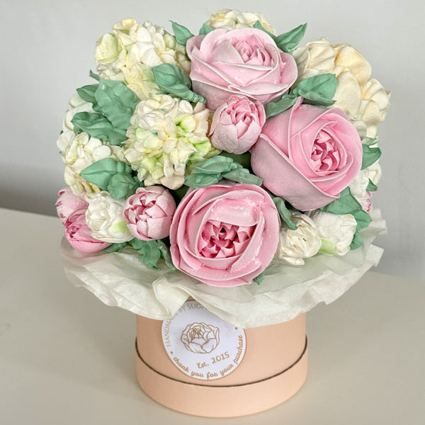 Soft Romance Bouquet Cake