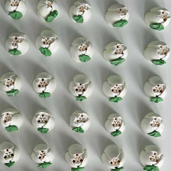 20 Small Tulips - pure white