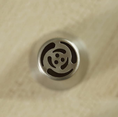 Piping nozzle