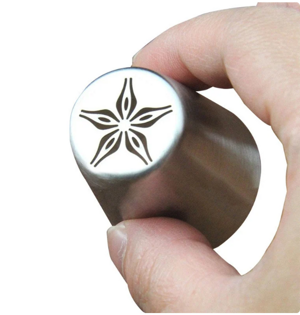 Piping nozzle